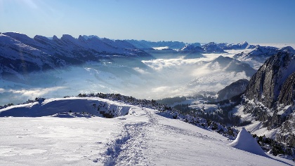 Descent with a view into Toggenburg